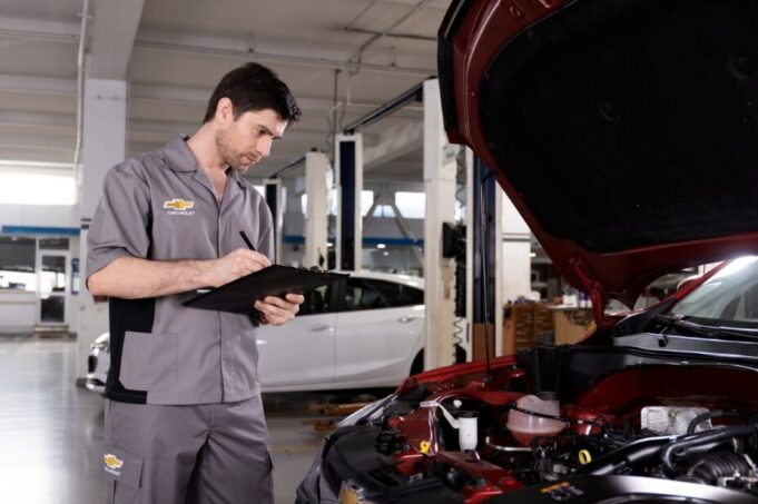 General Motors apuesta por la profesionalización de sus mecánicos a través de diversas capacitaciones