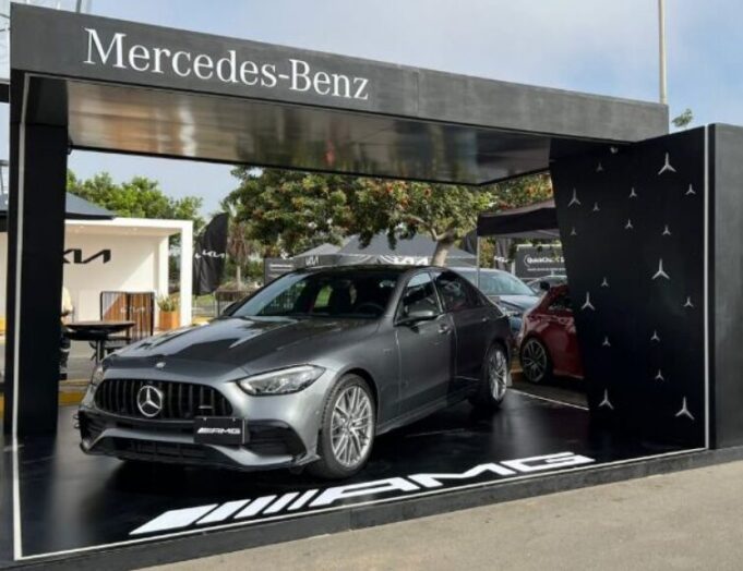 Mercedes-Benz lanza programa internacional AMG Driving Academy para clientes exclusivos AMG