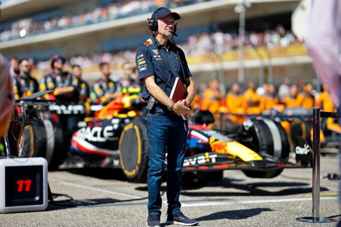 Adrian Newey es el nuevo 2024 World Car PERSON of the Year