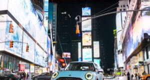 MINI Cooper S Hardtop sale a las calles de Nueva York para su debut en el Autoshow