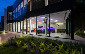 Lamborghini inaugura nueva sala de exposición en São Paulo Lamborghini presenta por primera vez en Sudamérica el todoterreno Huracán Sterrato | Fotos: