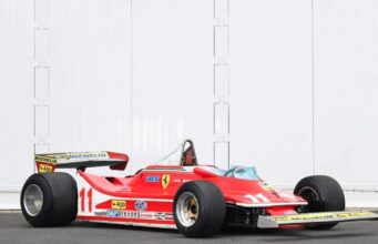 Ex-campeón del mundo de F1 en 1979, ha decidido vender parte de su colección entre ellos el Ferrari que lo hizo ganador.
