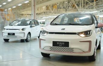 Cómo las baterías de iones de sodio podrían reducir el precio de los vehículos eléctricos