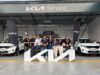Kia fortalece su presencia en el sector corporativo con entrega de flota a ISEG