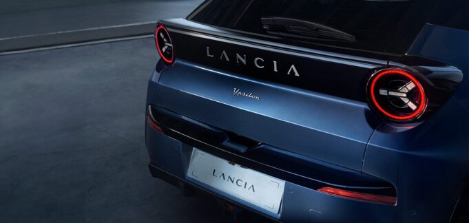 Con el nuevo Lancia Ypsilon HF eléctrico, el regreso a los rallies es casi seguro