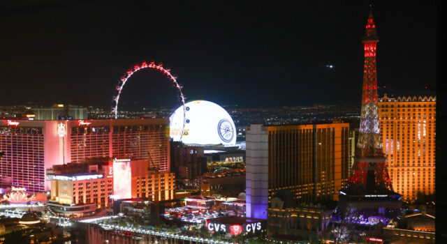 Revelan los EXTRAÑOS precios de las entradas para el GP de Las Vegas 2024