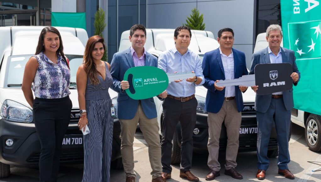 Arval Perú y Divemotor fortalecen al sector telecomunicaciones con la entrega de una flota del eficiente y ágil RAM V700