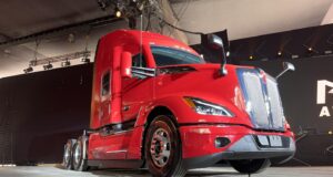 IPESA presentó nueva generación de camiones Kenworth T680