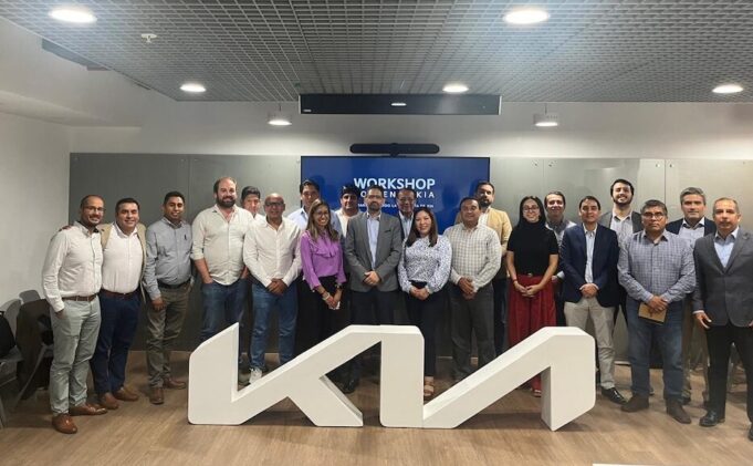 KIA Perú recibe premio por su excelencia en el servicio al cliente