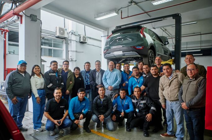 Kia llevó a cabo una segunda fecha de capacitación en seguridad de vehículos eléctricos