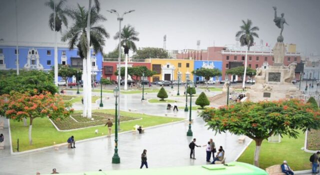 Modasa presenta bus a GNV para Trujillo