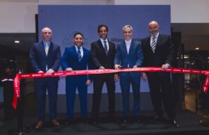 Nissan Perú y el Grupo Maquinarias renuevan emblemático local en Surquillo