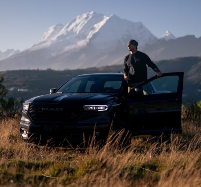 Hugo García estrena la Pickup más potente y sofisticada fabricada en Sudamérica