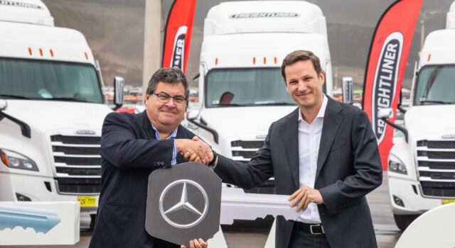 Divemotor entrega importante lote de tractocamiones a Logística Intermodal del Perú