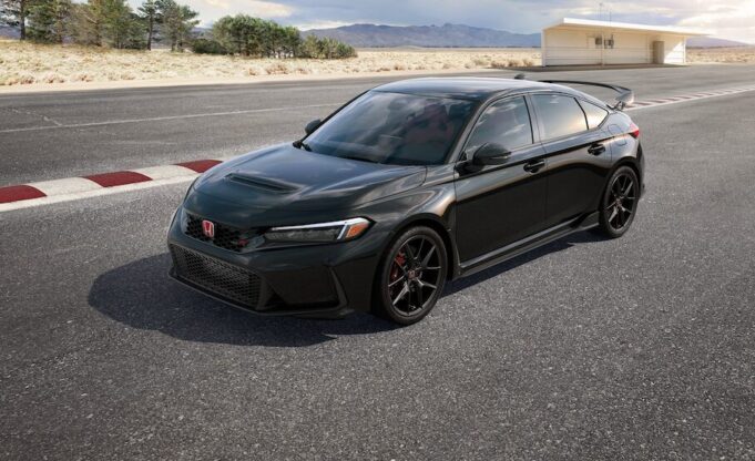 Honda Civic Type R 2024: Crystal Black, la leyenda se viste de negro