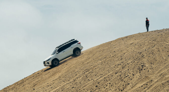 Viajes off road: ¿Cómo los padres pueden optimizar el rendimiento de su vehículo para estas rutas?