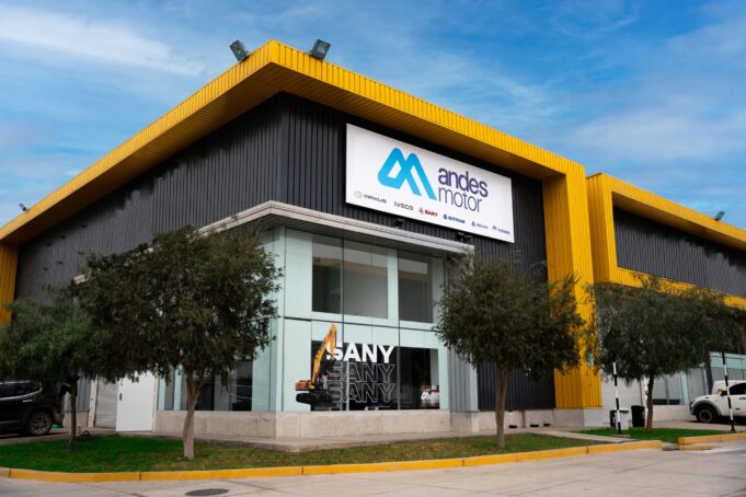 Andes Motor Perú inaugura nuevo punto de ventas en Megacentro Lurín