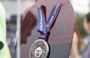 Kia Perú, con el apoyo de Perú Runners, lanza medalla exclusiva para corredores peruanos