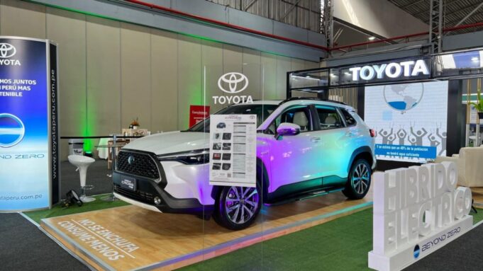 Toyota del Perú, líder en ventas del segmento de vehículos electrificados, participó en Transporte Sostenible 2024