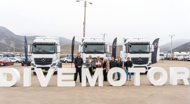 Divemotor entrega tres camiones New Actros a Tolveros (video)