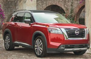 ¿Qué opciones de SUV ofrece Nissan para una experiencia de manejo cómoda y segura?