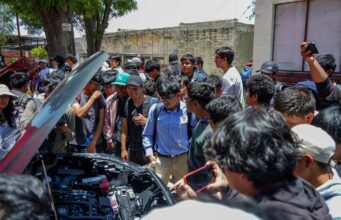 Toyota del Perú se reunió con estudiantes y decano de la UNSA
