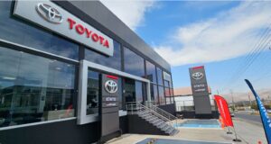 Toyota del Perú renueva su imagen e inaugura moderno local en Moquegua