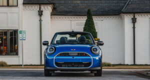 Los nuevos MINI Cooper Convertible y MINI Cooper S Convertible 2025 para el mercado LATAM
