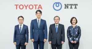 Toyota y NTT anunciaron un acuerdo (video)
