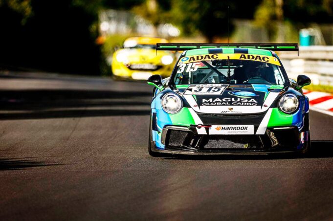 Carlos Maguiña presente en la carrera de ‘Campeones en Miami’