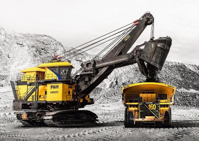 Para potenciar el sector minero: Komatsu-Mitsui ingresa al Perú las palas más grandes y robustas del mercado