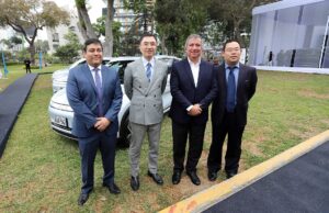 Luz del Sur y BYD impulsan la electromovilidad en Perú con nueva flota de 46 vehículos 100% eléctricos