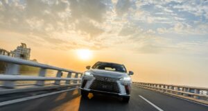 Lexus RX: Descubre la historia detrás de este icónico vehículo de lujo