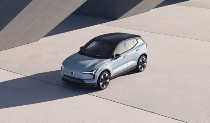 El SUV totalmente eléctrico Volvo EX30 obtiene la máxima calificación en las últimas pruebas de seguridad de Euro NCAP