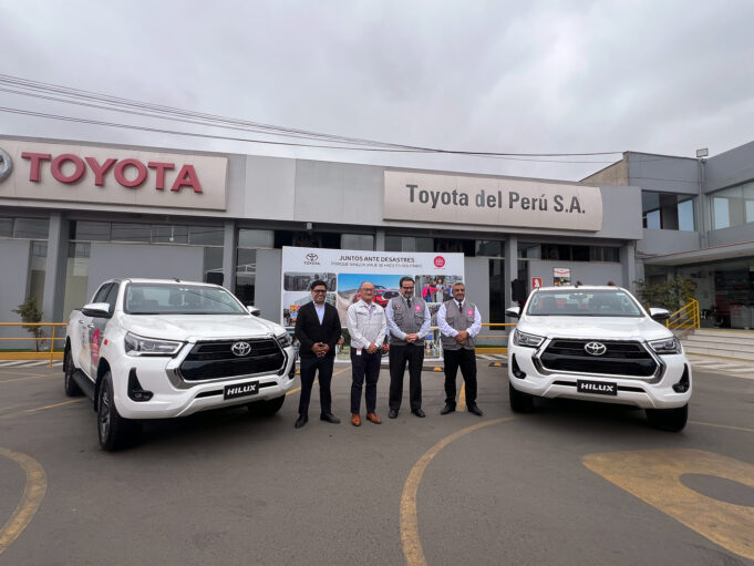 Toyota del Perú y la asociación Hombro a Hombro se unen para fortalecer la respuesta ante situaciones de emergencia