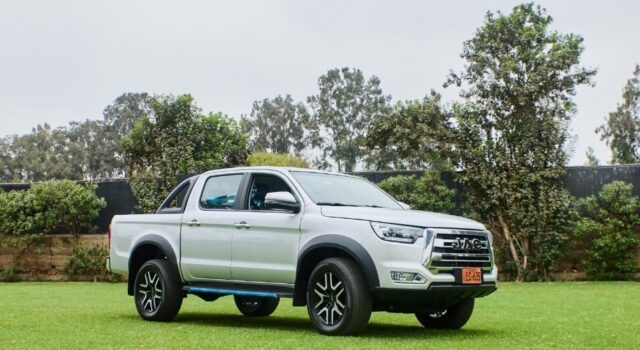 JAC, a través de su concesionario Autored, entregó importante flota de pick-ups jac t8 4×4 a empresa de la industria eléctrica