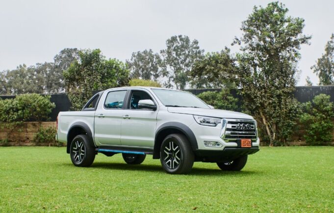 JAC, a través de su concesionario Autored, entregó importante flota de pick-ups jac t8 4×4 a empresa de la industria eléctrica