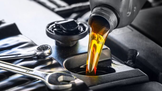 Camiones y cambio de aceite: Mitos y verdades que debes distinguir para evitar gastos innecesarios