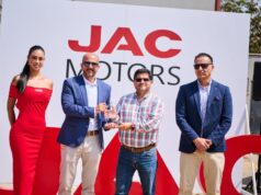 JAC Camiones entregó 25 camiones D300 VIP a Grupo Jiménez para optimizar sus operaciones