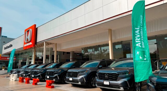 Arval Perú y PanaAutos Honda realizan la entrega de una importante flota vehicular