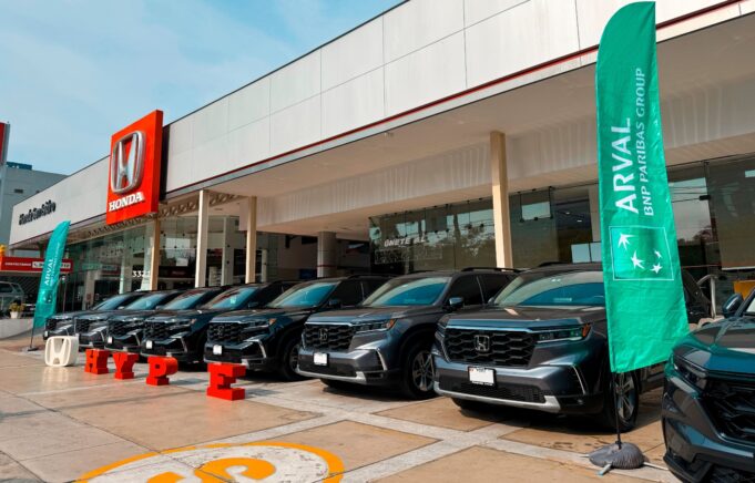 Arval Perú y PanaAutos Honda realizan la entrega de una importante flota vehicular