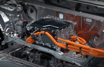 Toyota pone en marcha una nueva planta de baterías para automóviles en Carolina del Norte