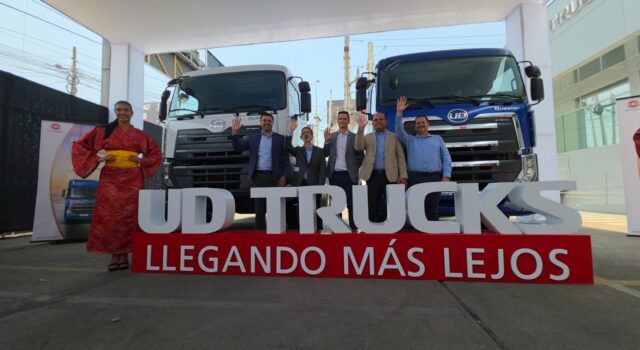 La marca japonesa UD Trucks presenta sus nuevos modelos Quester CWE 350 y GWE 460 para el mercado peruano, mayor eficiencia y potencia para la construcción, logistica y transporte pesado