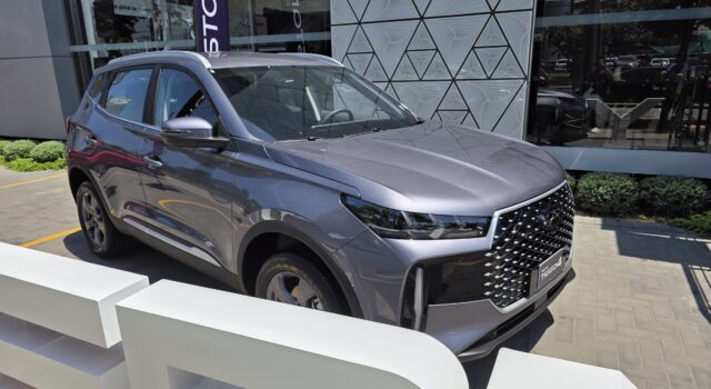 Chery Presenta la New Tiggo 4: Tecnología, Estilo y Seguridad en una SUV Versátil