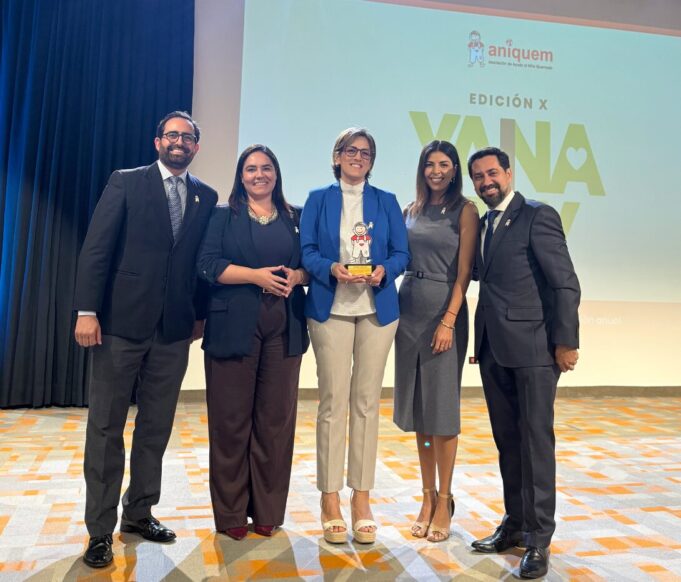 Scania Perú ha sido reconocido con el premio «Transformando Vidas» en Yanapay 2025 de Aniquem