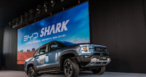 BYD lanza en Perú su pick up modelo Shark: la primera 4×4 híbrida enchufable del mercado