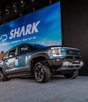 BYD lanza en Perú su pick up modelo Shark: la primera 4×4 híbrida enchufable del mercado