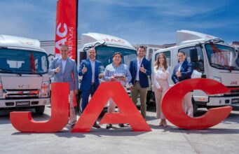 JAC Camiones entregó importante flota de camiones ligeros a empresa de distribución de energía