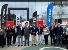 Toyota refuerza su presencia en el sector corporativo con una operación de 160 unidades a Komatsu-Mitsui y Cummins Perú