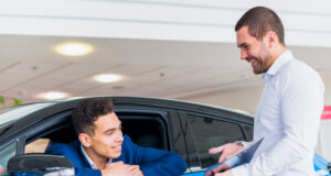 Día del Padre: Lo que los papás consideran antes de comprar un auto